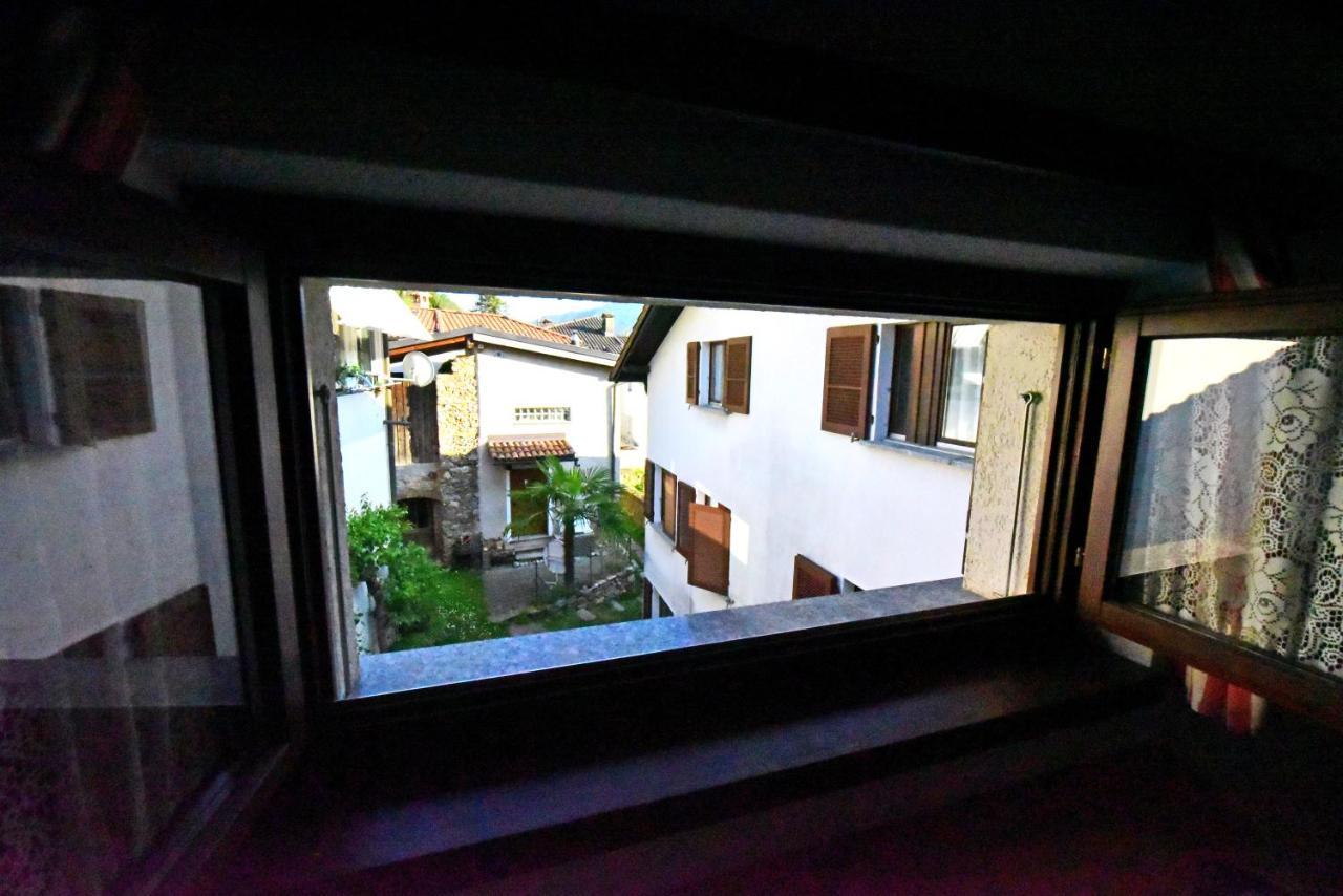 Hotel Pensione Serena Purasca Esterno foto