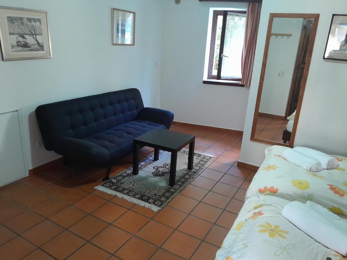 Hotel Pensione Serena Purasca Esterno foto